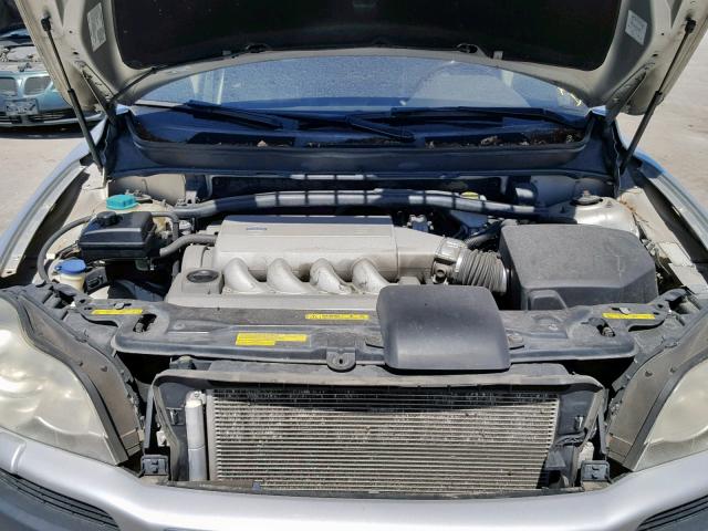 YV1CZ852251215273 - 2005 VOLVO XC90 V8 SILVER photo 7