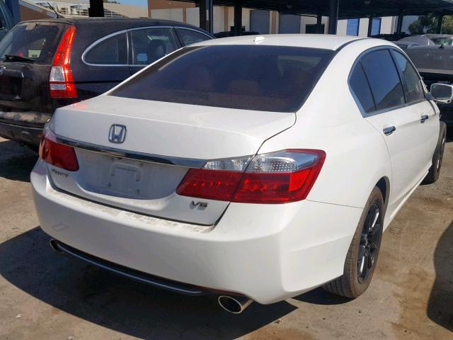 1HGCR3F82FA032759 - 2015 HONDA ACCORD EXL WHITE photo 4