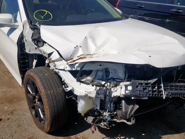 1HGCR3F82FA032759 - 2015 HONDA ACCORD EXL WHITE photo 9