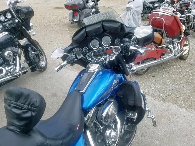 1HD1FCW175Y656367 - 2005 HARLEY-DAVIDSON FLHTCUI BLUE photo 5