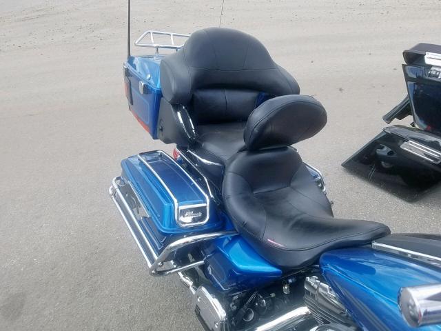 1HD1FCW175Y656367 - 2005 HARLEY-DAVIDSON FLHTCUI BLUE photo 6
