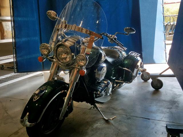 56KTHAAA6J3360368 - 2018 INDIAN MOTORCYCLE CO. SPRINGFIEL GREEN photo 2