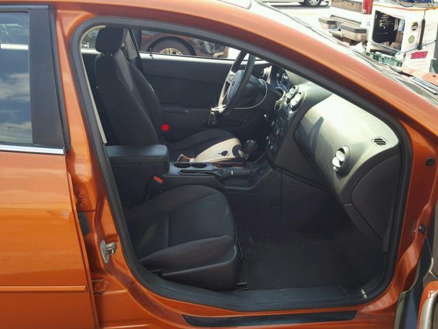 1G2ZH558364102085 - 2006 PONTIAC G6 GT ORANGE photo 5