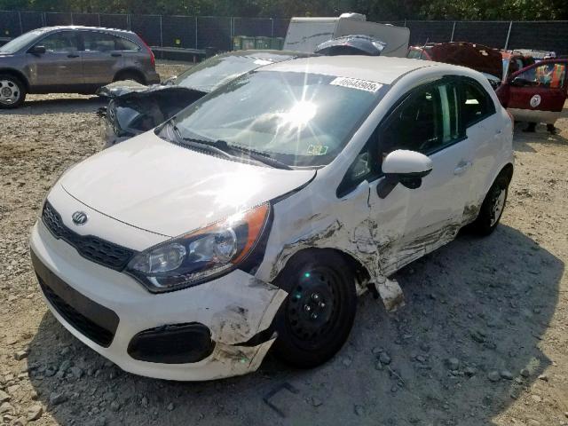 KNADM5A3XD6297094 - 2013 KIA RIO LX WHITE photo 2