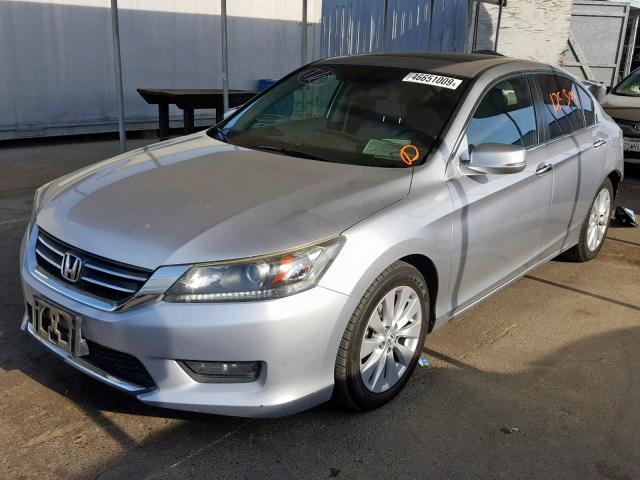 1HGCR2F89EA149960 - 2014 HONDA ACCORD EXL SILVER photo 2