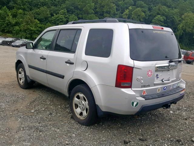 5FNYF48279B053985 - 2009 HONDA PILOT LX SILVER photo 3