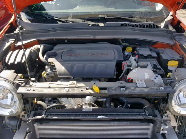 ZACCJBABXHPF20895 - 2017 JEEP RENEGADE S 橙色 照片 7