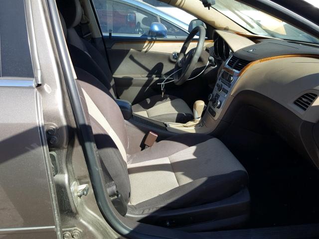 1G1ZC5E08CF253128 - 2012 CHEVROLET MALIBU 1LT BROWN photo 5