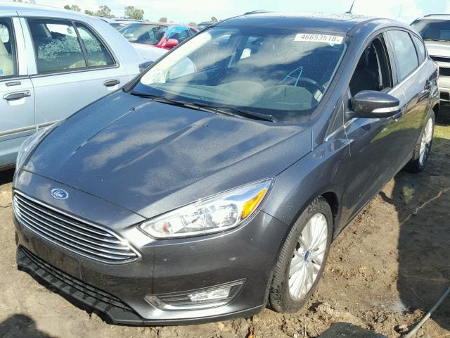 1FADP3N29JL226598 - 2018 FORD FOCUS TITA GRAY photo 2