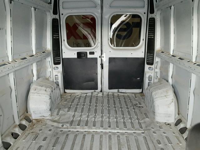 3C6TRVDG3HE546874 - 2017 RAM PROMASTER 白色 照片 6