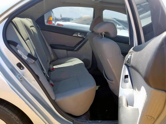 KNAFU4A25D5700544 - 2013 KIA FORTE EX SILVER photo 6