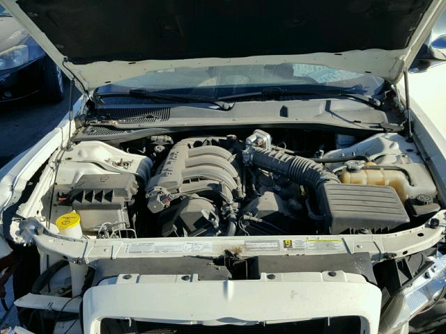 2C3KA43R97H606351 - 2007 CHRYSLER 300 CREAM photo 7