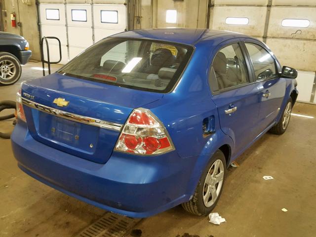 KL1TG56EX9B352732 - 2009 CHEVROLET AVEO LT BLUE photo 4