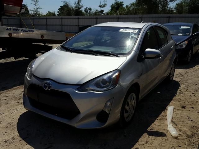 JTDKDTB3XF1088774 - 2015 TOYOTA PRIUS C SILVER photo 2