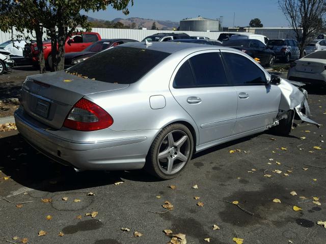 WDBUF72X69B365561 - 2009 MERCEDES-BENZ E 550 SILVER photo 4