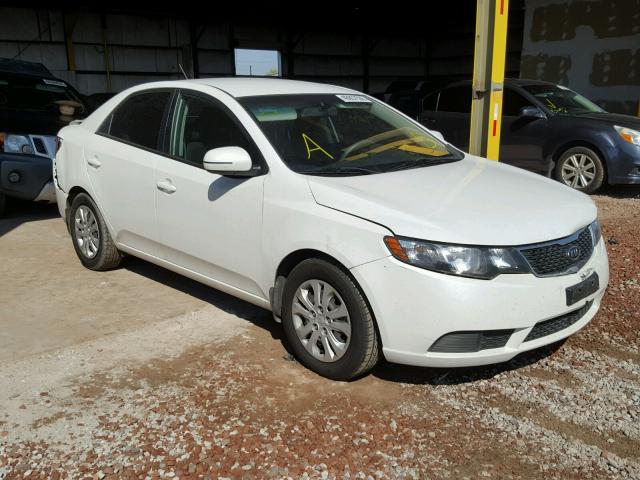 KNAFU4A20D5647557 - 2013 KIA FORTE EX WHITE photo 1