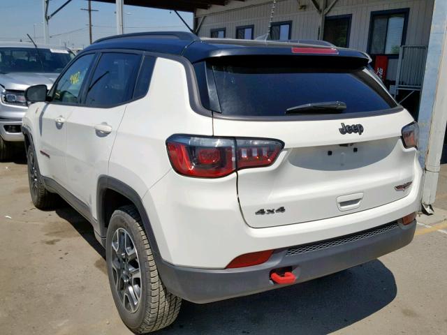 3C4NJDDB0KT618091 - 2019 JEEP COMPASS TR WHITE photo 3