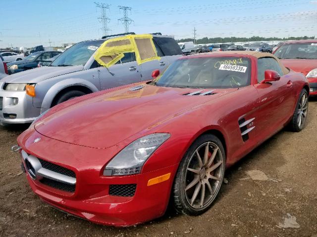 WDDRK7HA9CA008660 - 2012 MERCEDES-BENZ SLS AMG RED photo 2