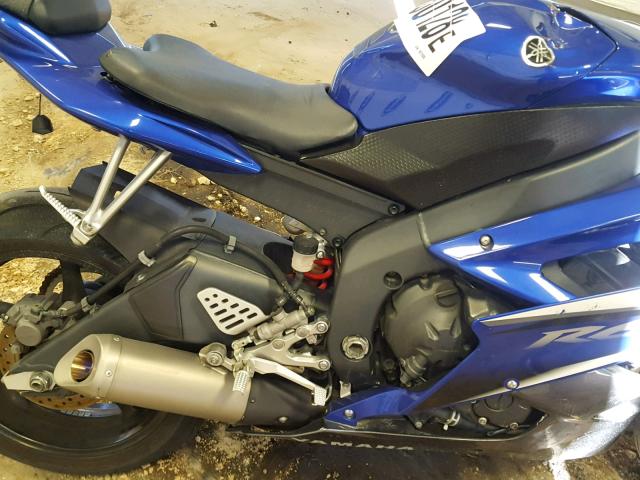 JYARJ12E27A021600 - 2007 YAMAHA YZFR6 L BLUE photo 7