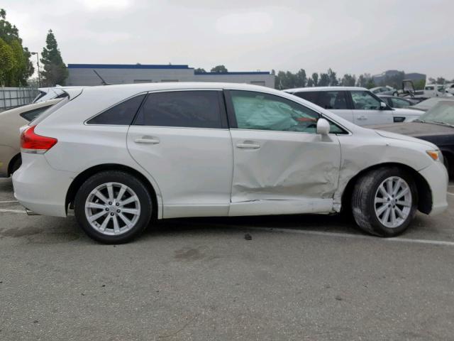 4T3ZA3BB5CU060750 - 2012 TOYOTA VENZA LE WHITE photo 9