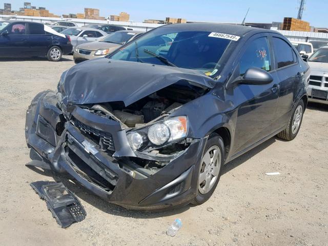 1G1JA5SG6D4245000 - 2013 CHEVROLET SONIC LS CHARCOAL photo 2