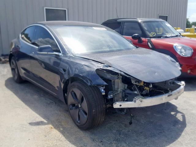 5YJ3E1EB3JF114009 - 2018 TESLA MODEL 3 CHARCOAL photo 1