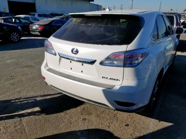 JTJZB1BA1B2404717 - 2011 LEXUS RX 450 WHITE photo 4