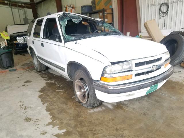 1GNCS13W0Y2176521 - 2000 CHEVROLET BLAZER WHITE photo 1