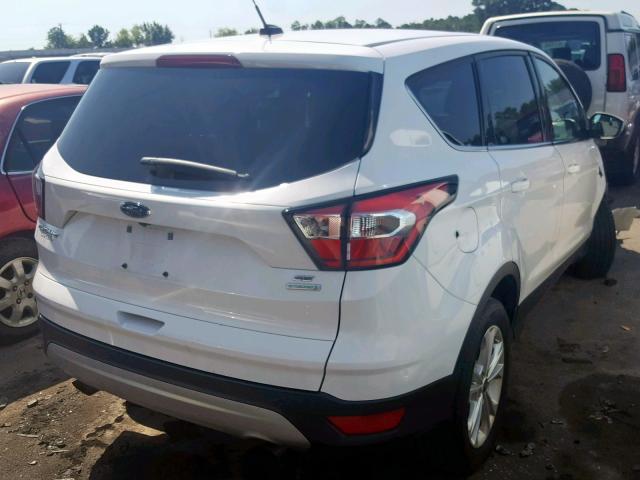 1FMCU0GD0HUC42734 - 2017 FORD ESCAPE SE WHITE photo 4