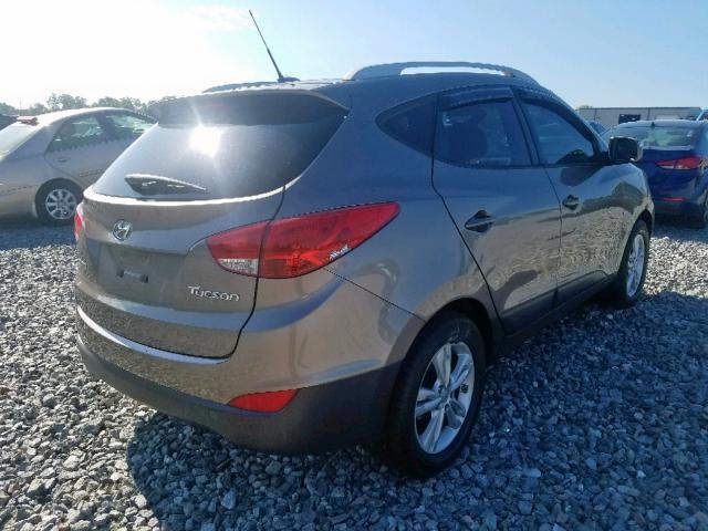 KM8JU3ACXDU627057 - 2013 HYUNDAI TUCSON GLS GRAY photo 4