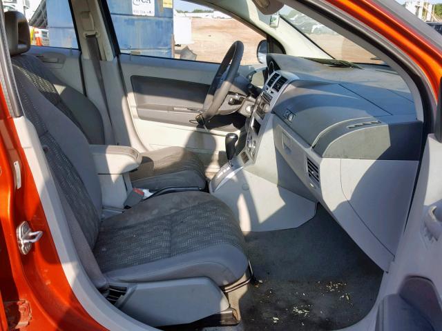 1B3HB48B27D564814 - 2007 DODGE CALIBER SX ORANGE photo 5