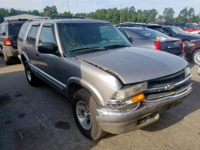 1GNCS13W412130230 - 2001 CHEVROLET BLAZER BEIGE photo 1