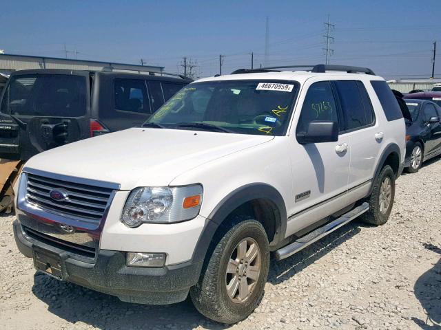 1FMEU63E77UB47645 - 2007 FORD EXPLORER X WHITE photo 2