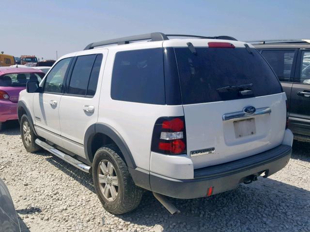 1FMEU63E77UB47645 - 2007 FORD EXPLORER X WHITE photo 3