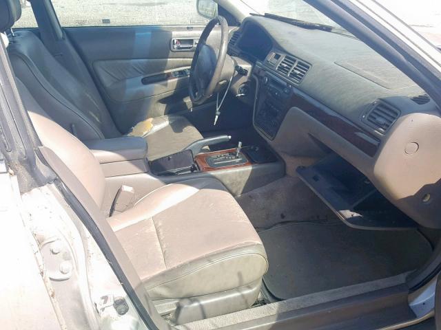 JH4UA2652WC000875 - 1998 ACURA 2.5TL GOLD photo 5