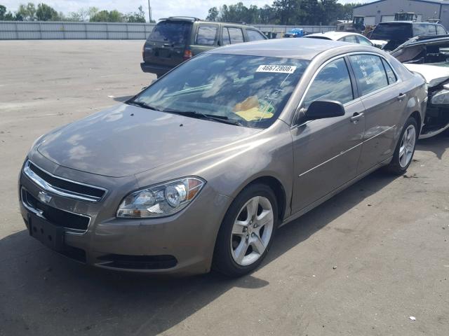 1G1ZB5E04CF155913 - 2012 CHEVROLET MALIBU LS GOLD photo 2