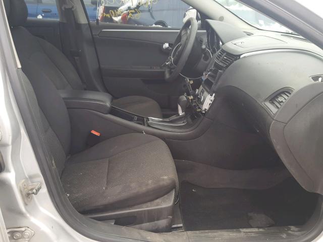 1G1ZC5E06CF287830 - 2012 CHEVROLET MALIBU 1LT SILVER photo 5