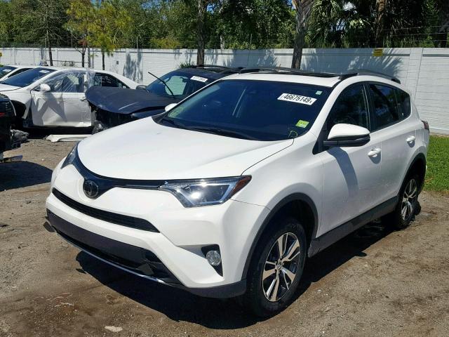 2T3WFREV4JW473849 - 2018 TOYOTA RAV4 ADVEN WHITE photo 2