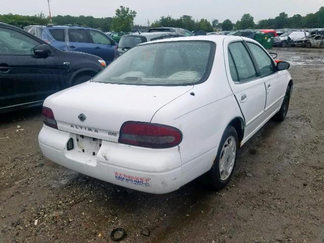 1N4BU31D2VC153958 - 1997 NISSAN ALTIMA XE WHITE photo 4