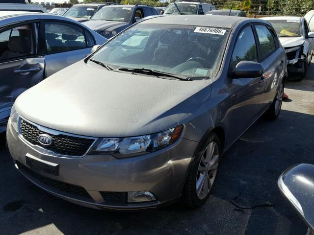 KNAFW5A3XB5397346 - 2011 KIA FORTE SX GRAY photo 2