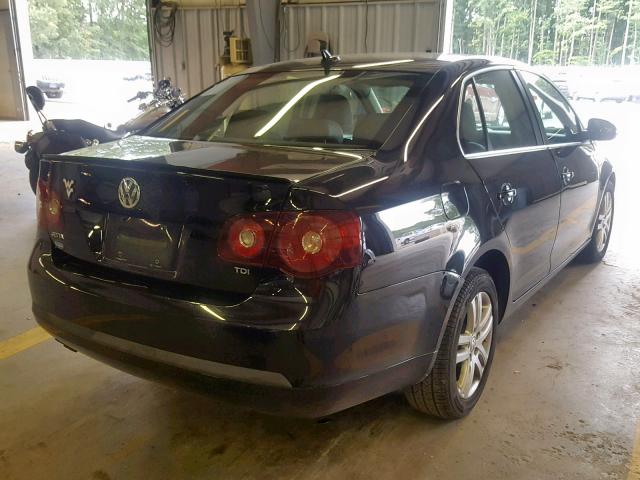 3VWRL71K39M122379 - 2009 VOLKSWAGEN JETTA TDI BLACK photo 4