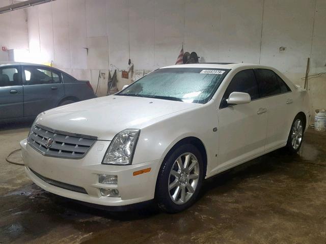 1G6DC67A160187254 - 2006 CADILLAC STS WHITE photo 2