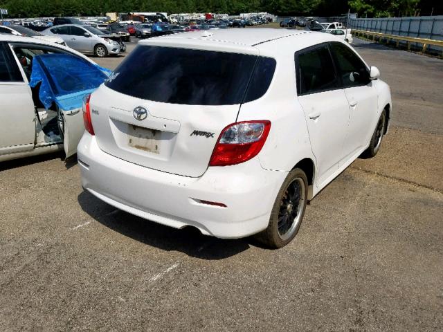 2T1KU40EX9C094374 - 2009 TOYOTA MATRIX WHITE photo 4