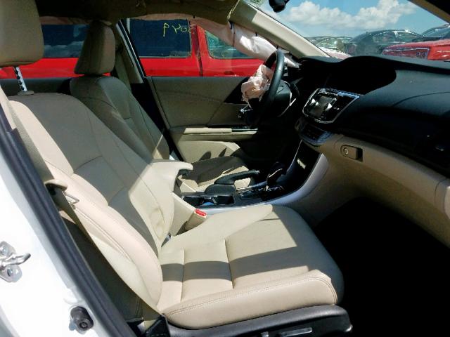 1HGCR2F82FA005491 - 2015 HONDA ACCORD EXL WHITE photo 5