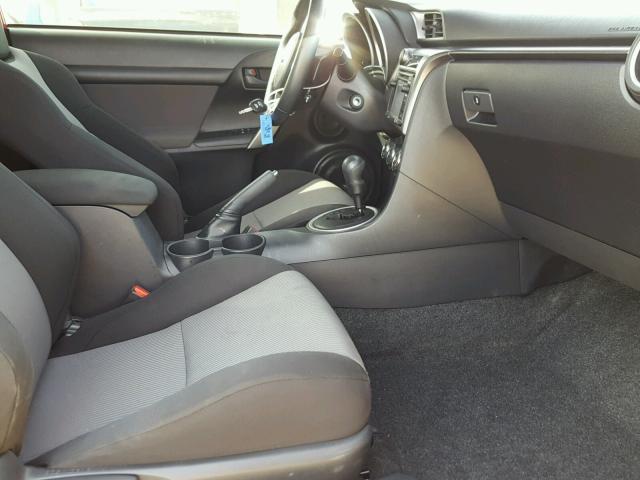 JTKJF5C79F3089642 - 2015 TOYOTA SCION TC 红色 照片 5