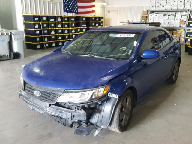 KNAFU6A21C5598945 - 2012 KIA FORTE EX BLUE photo 2