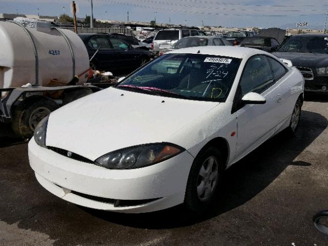 1ZWFT61L9Y5633648 - 2000 MERCURY COUGAR V6 WHITE photo 2