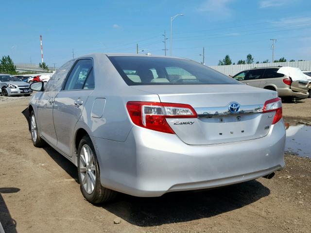 4T1BD1FK7DU091743 - 2013 TOYOTA CAMRY HYBR SILVER photo 3