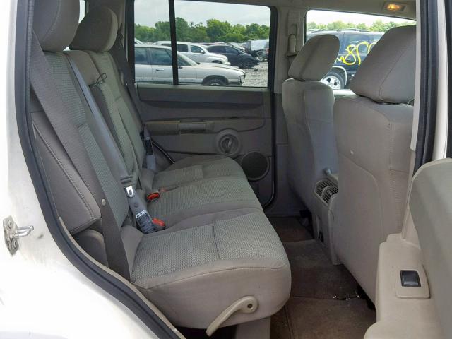 1J8HG48K28C181701 - 2008 JEEP COMMANDER 白色 照片 6