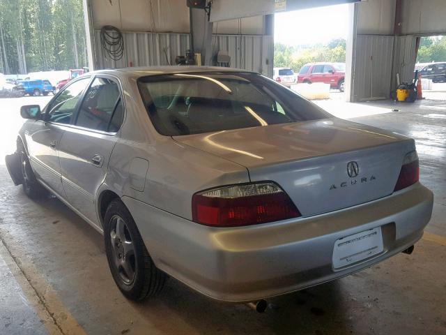 19UUA56672A026889 - 2002 ACURA 3.2TL SILVER photo 3